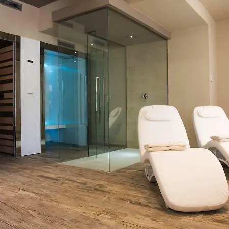 Hotel Il Feudo Di 4*